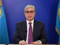 ПРЕЗИДЕНТ ВАКЦИНА ӘЗІРЛЕГЕН ҚАЗАҚСТАНДЫҚ ҒАЛЫМДАРҒА АЛҒЫС БІЛДІРДІ
