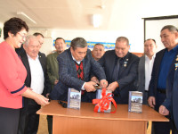 АҚЫННЫҢ АЛҒАШҚЫ КІТАБЫ ЖАРЫҚ